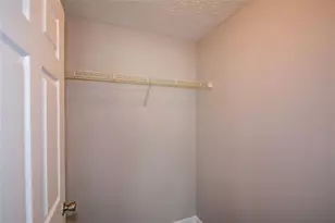 8304 Fairington Village Dr, Lithonia, GA 30038 - Photo 23