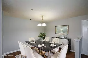8304 Fairington Village Dr, Lithonia, GA 30038 - Photo 11