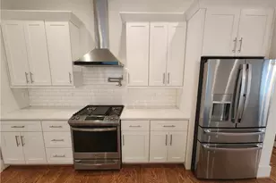 221 Bass St SE, Atlanta, GA 30315 - Photo 3