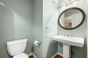 1214 Defoors Ct NW, Atlanta, GA 30318 - Photo 7