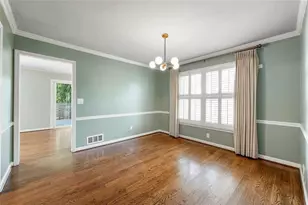 1214 Defoors Ct NW, Atlanta, GA 30318 - Photo 5