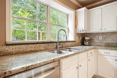 7335 Lytham Trace, Cumming, GA 30041 - Photo 9