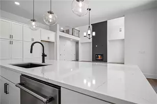 6945 Pond Vw Dr, Cumming, GA 30028 - Photo 13