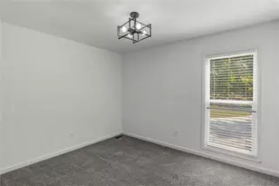 1060 Deer Chase Ct, Stone Mountain, GA 30088 - Photo 15