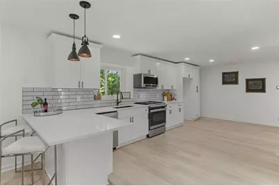 1060 Deer Chase Court, Stone Mountain, GA 30088 - Photo 9