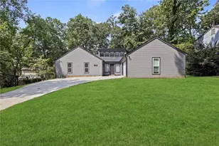 1060 Deer Chase Ct, Stone Mountain, GA 30088 - Photo 1