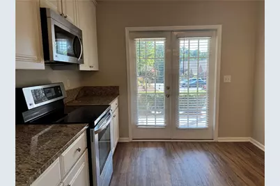 2075 Pine Tree Drive, Buford, GA 30518 - Photo 9