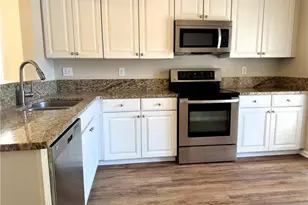 2075 Pine Tree Dr, Buford, GA 30518 - Photo 5