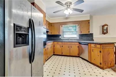 3139 Dodson Drive, East Point, GA 30344 - Photo 15