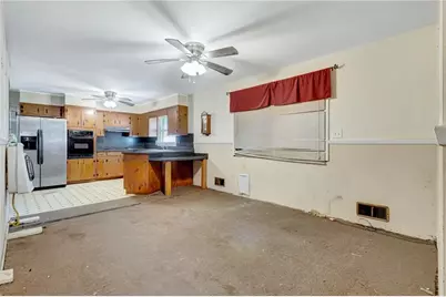 3139 Dodson Drive, East Point, GA 30344 - Photo 11