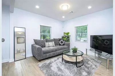 2410 Macon Drive, Atlanta, GA 30315 - Photo 5