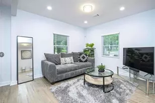 2410 Macon Dr, Atlanta, GA 30315 - Photo 5