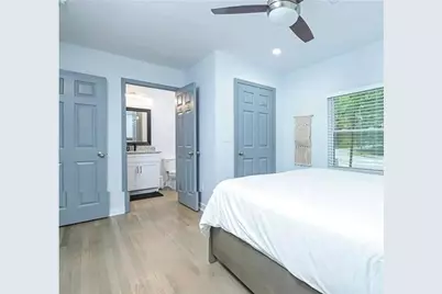 2410 Macon Drive, Atlanta, GA 30315 - Photo 11