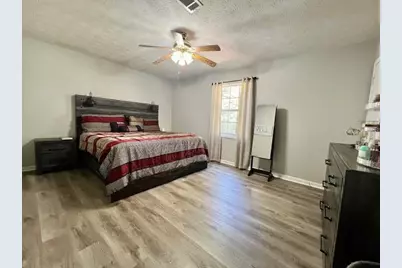 1372 Sir Knights Way, Lawrenceville, GA 30045 - Photo 17