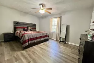 1372 Sir Knights Way, Lawrenceville, GA 30045 - Photo 17