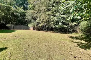 1372 Sir Knights Way, Lawrenceville, GA 30045 - Photo 35