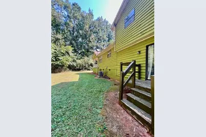 1372 Sir Knights Way, Lawrenceville, GA 30045 - Photo 31