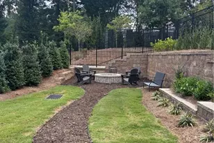 2551 Astaire Ct NW, Atlanta, GA 30318 - Photo 21