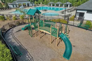 2942 Hawthorn Farm Blvd, Loganville, GA 30052 - Photo 5