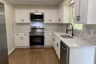 3826 Brandeis Way, Decatur, GA 30035 - Photo 9