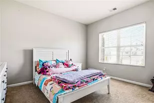 5550 Mirror Lake Dr, Cumming, GA 30028 - Photo 15