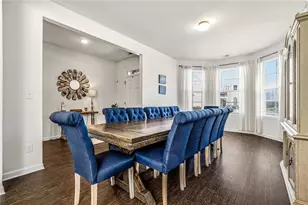 5550 Mirror Lake Dr, Cumming, GA 30028 - Photo 3