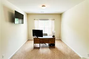 5550 Mirror Lake Dr, Cumming, GA 30028 - Photo 15