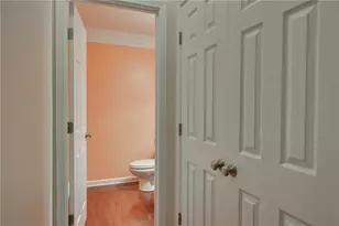 2804 Loftview Square, Atlanta, GA 30339 - Photo 17