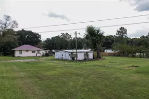 51 W Main St, Kingston, GA 30145 - Photo 5