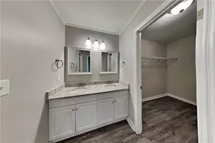 2127 W Carlyle Ct, Marietta, GA 30062 - Photo 9