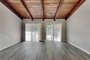 2127 W Carlyle Ct, Marietta, GA 30062 - Photo 3