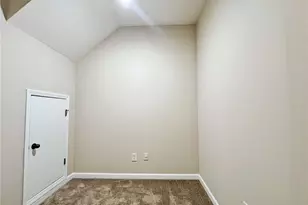 525 Grove Field Ct, Suwanee, GA 30024 - Photo 11