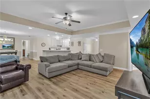 2524 E Mcintosh Rd, Griffin, GA 30223 - Photo 7