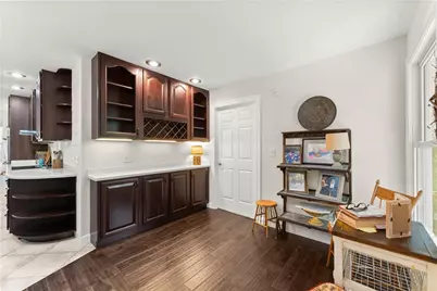 465 Emerald Parkway, Sugar Hill, GA 30518 - Photo 17