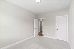 2410 Lakeshore Ln SE, Atlanta, GA 30316 - Photo 17