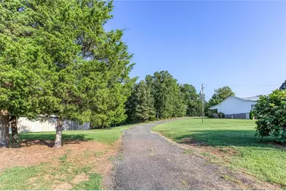 195 Connesena Road, Kingston, GA 30145 - Photo 9