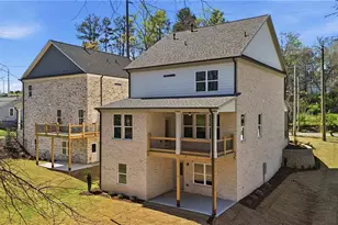 120 Poplar St, Buford, GA 30518 - Photo 39
