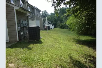 8391 Carlington Lane, Jonesboro, GA 30236 - Photo 3