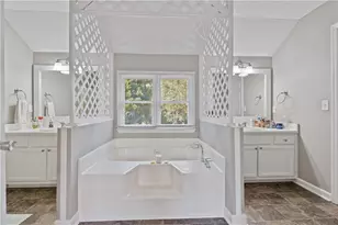 359 Scenic Ln, Auburn, GA 30011 - Photo 17