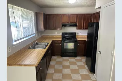 8601 Cedar Creek Ridge, Riverdale, GA 30274 - Photo 5