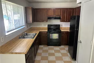 8601 Cedar Creek Ridge, Riverdale, GA 30274 - Photo 5