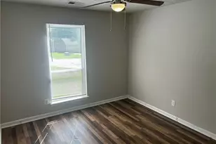 8601 Cedar Creek Ridge, Riverdale, GA 30274 - Photo 11