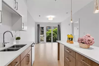 775 Juniper Street NE #303, Atlanta, GA 30308 - Photo 9