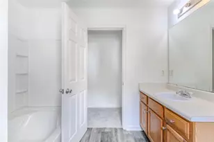 3949 Riverside Pkwy, Decatur, GA 30034 - Photo 15