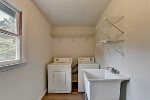 1626 Scholar Dr, Lawrenceville, GA 30044 - Photo 23