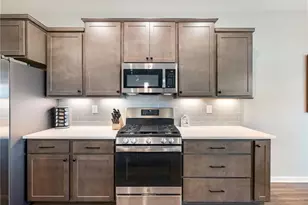 627 Michigan Cir, Hoschton, GA 30548 - Photo 9