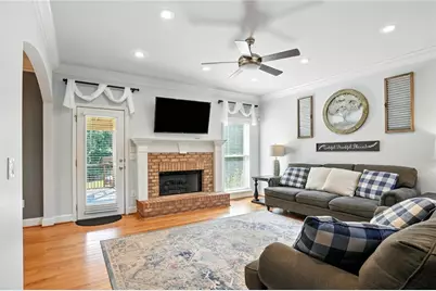 1046 Creek Side Drive, Canton, GA 30115 - Photo 5