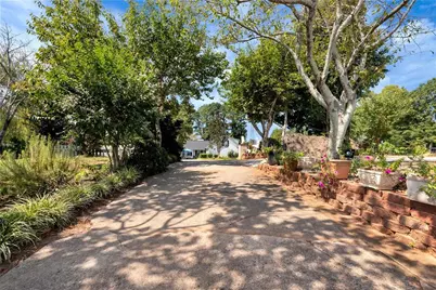 1702 Johnston Trail NW, Kennesaw, GA 30152 - Photo 13