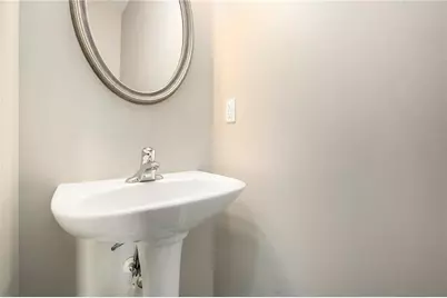 1184 Liberty Parkway NW, Atlanta, GA 30318 - Photo 13