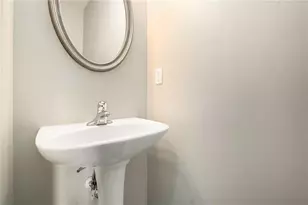 1184 Liberty Pkwy NW, Atlanta, GA 30318 - Photo 13